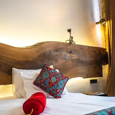 Hotel West Pera