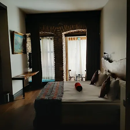 Hotel West Pera
