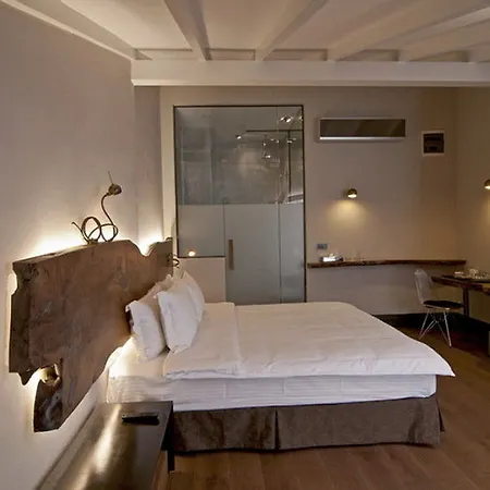 Hotel West Pera